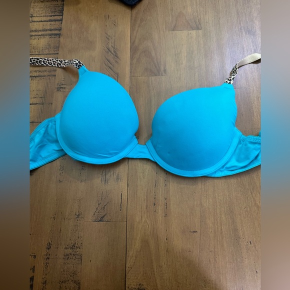 PINK Victoria's Secret Other - Victoria's Secret Turquoise Bra with Leopard Print Straps